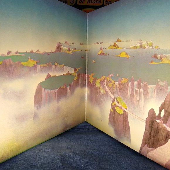 YES, Close To The Edge 1972 Textured gatefold Vinyl record - Picture 3 of 5